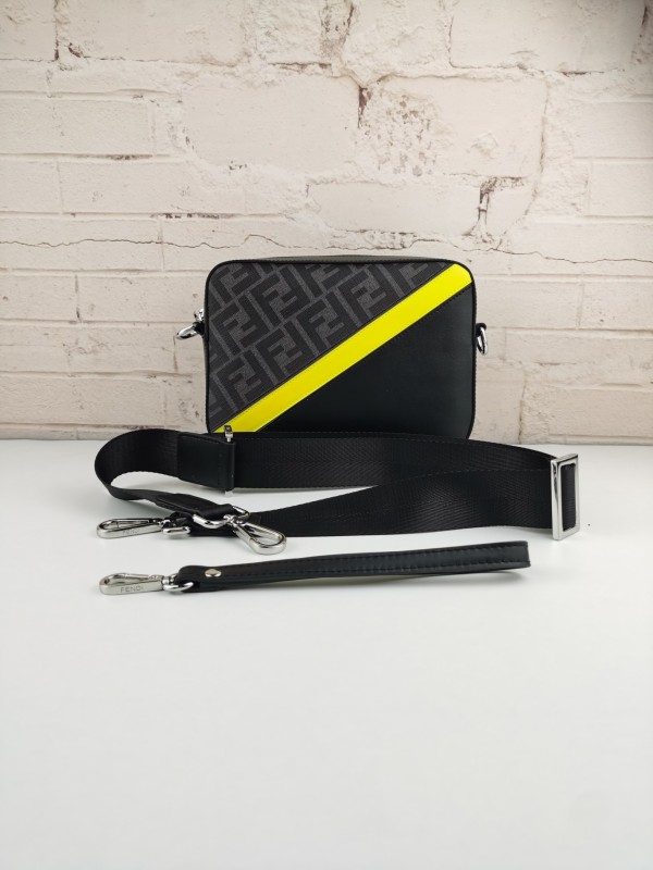 202109SS新作 FENDI フェンディ  メンズショルダーバックスーパーコピー