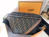 202110SS新作 FENDI フェンディ メンズ ショルダーバックスーパーコピー