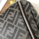 202111SS新作 FENDI フェンディ メンズ  ショルダーバックスーパーコピー