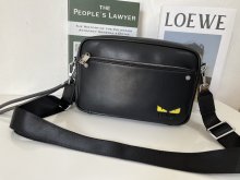 202111SS新作 FENDI フェンディ メンズ  ショルダーバックスーパーコピー