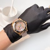 202112SS新作Gucciグッチ  メンズ時計 スーパーコピー