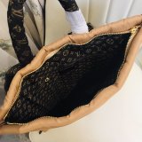 2022SS新作 Louis Vuitton ルイヴィトン  レディース  リュックバックスーパーコピー