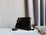 2022SS新作 Louis Vuitton ルイヴィトン  レディース ショルダーバックスーパーコピー