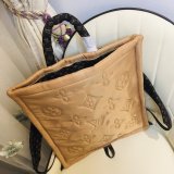 2022SS新作 Louis Vuitton ルイヴィトン  レディース  リュックバックスーパーコピー