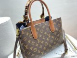 2022SS新作 Louis Vuitton ルイヴィトン  レディース ショルダーバックスーパーコピー