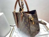 2022SS新作 Louis Vuitton ルイヴィトン  レディース ショルダーバックスーパーコピー