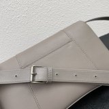 2022SS新作 Balenciaga バレンシアガ レディース ショルダーバックスーパーコピー