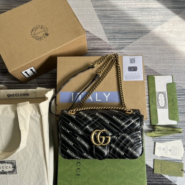 2022SS新作Gucci グッチ レディース  ショルダーバックスーパーコピー
