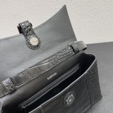 2022SS新作 Balenciaga バレンシアガ レディース ショルダーバックスーパーコピー