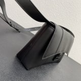 2022SS新作 Balenciaga バレンシアガ レディース ショルダーバックスーパーコピー