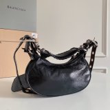2022SS新作 Balenciaga バレンシアガ レディース ショルダーバックスーパーコピー