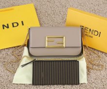 2022SS新作 FENDI フェンディ レディース ショルダーバックスーパーコピー