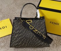 2022SS新作 FENDI フェンディ レディース ハンドバックスーパーコピー