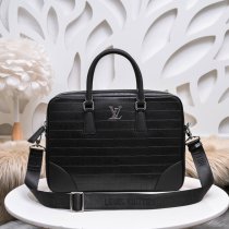 2022SS新作 Louis Vuitton ルイヴィトンメンズ ハンドバックスーパーコピー