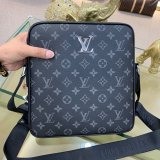 2022SS新作 Louis Vuitton ルイヴィトンメンズ ショルダーバッグスーパーコピー
