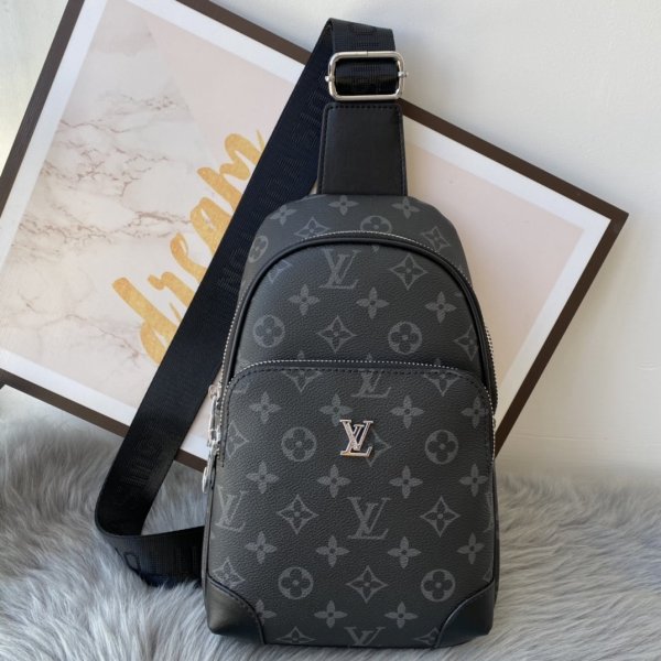 2022SS新作 Louis Vuitton ルイヴィトンメンズ ショルダーバッグスーパーコピー