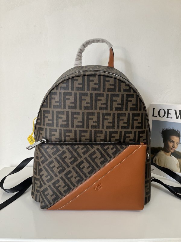 2022SS新作 FENDI フェンディ メンズ ハンドバックスーパーコピー