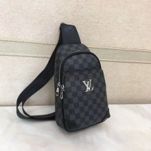2022SS新作 Louis Vuitton ルイヴィトンメンズ ショルダーバッグスーパーコピー