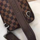 2022SS新作 Louis Vuitton ルイヴィトンメンズ ショルダーバッグスーパーコピー