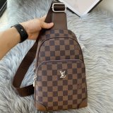 2022SS新作 Louis Vuitton ルイヴィトンメンズ ショルダーバッグスーパーコピー