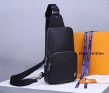 2022SS新作 Louis Vuitton ルイヴィトンメンズ ショルダーバッグスーパーコピー