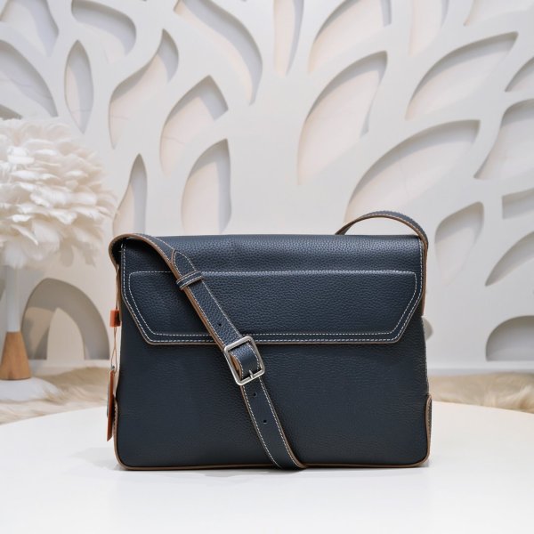 2022SS新作 エルメス Hermes メンズ  ショルダーバックスーパーコピー