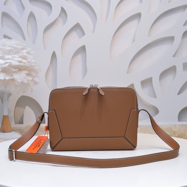 2022SS新作 エルメス Hermes メンズ  ショルダーバックスーパーコピー