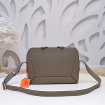 2022SS新作 エルメス Hermes メンズ  ショルダーバックスーパーコピー
