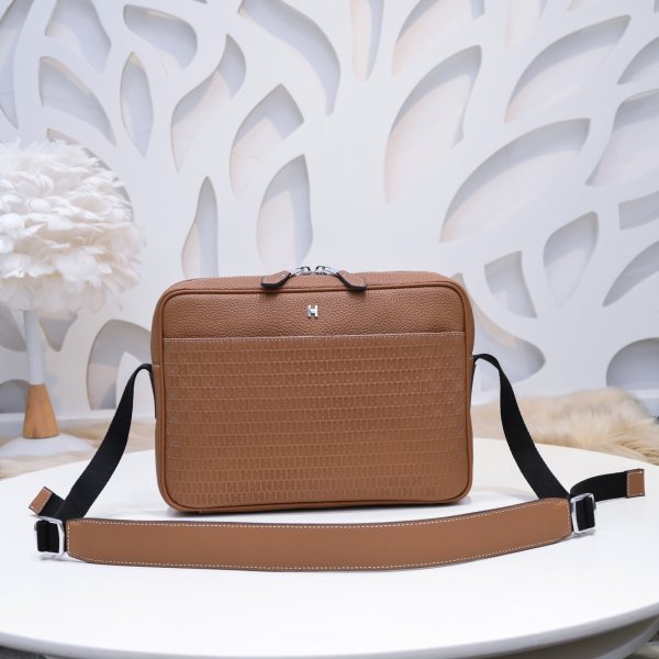2022SS新作 エルメス Hermes メンズ  ショルダーバックスーパーコピー