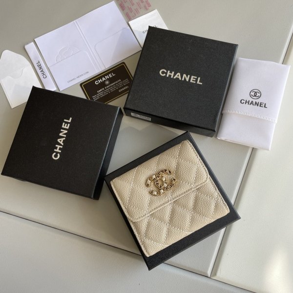 2022SSシャネルChanel 新作通販 短財布スーパーコピー