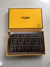 2022SS フェンディ FENDI 新作通販 長財布 スーパーコピー
