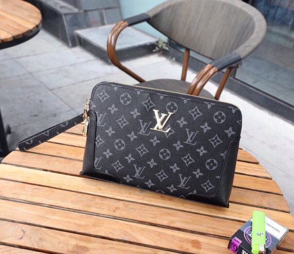 2022SS新作 Louis Vuitton ルイヴィトンメンズ ハンドバックスーパーコピー