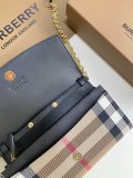 202201SS新作Burberryバーバリー レディース ショルダーバック スーパーコピー