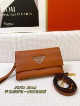 202201SS新作 Prada プラダ レディース ショルダーバックスーパーコピー