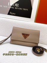 202201SS新作 Prada プラダ レディース ショルダーバックスーパーコピー