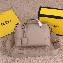 202201SS新作 FENDI フェンディ レディース ショルダーバックスーパーコピー