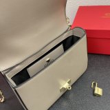 202201SS新作 Versace ヴェルサーチェ   レディース ショルダーバッグ スーパーコピー