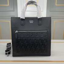 202201SS新作 FENDI フェンディ メンズ ハンドバックスーパーコピー