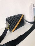 202201SS新作 FENDI フェンディ メンズ ショルダーバックスーパーコピー