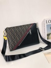 202201SS新作 FENDI フェンディ メンズ ショルダーバックスーパーコピー