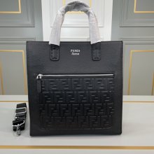 202202SS新作 FENDI フェンディ メンズ ハンドバックスーパーコピー