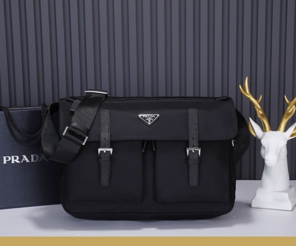 202202SS新作 Prada プラダ メンズ ショルダーバックスーパーコピー