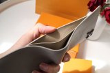 202202SSルイヴィトン LOUIS VUITTON 新作通販 短財布スーパーコピー