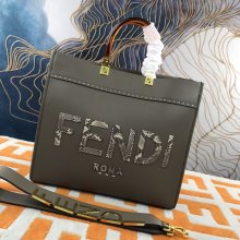 202202SS新作 FENDI フェンディ レディース  ハンドバックスーパーコピー