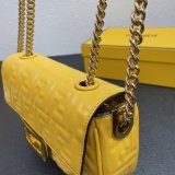 202202SS新作 FENDI フェンディ レディース ショルダーバックスーパーコピー