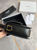 202SS新作 Celine セリーヌ レディース  ショルダーバックスーパーコピー