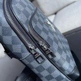 202203SS新作 Louis Vuitton ルイヴィトンメンズ ショルダーバッグスーパーコピー