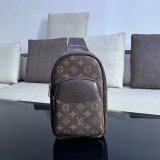 202203SS新作 Louis Vuitton ルイヴィトンメンズ ショルダーバッグスーパーコピー