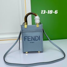 202204SS新作FENDI フェンディ  レディース  ショルダーバックスーパーコピー