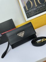 202204SS  プラダPradaレディースショルダーバックスーパーコピー